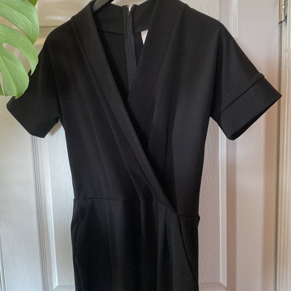 Meg NY wide leg v-neck jumpsuit (Megest1994.com) - Picture 2 of 5
